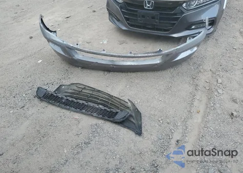 2013 Toyota Sienna Le from USA, damaged, VIN 5TDKK3DC5DS334438